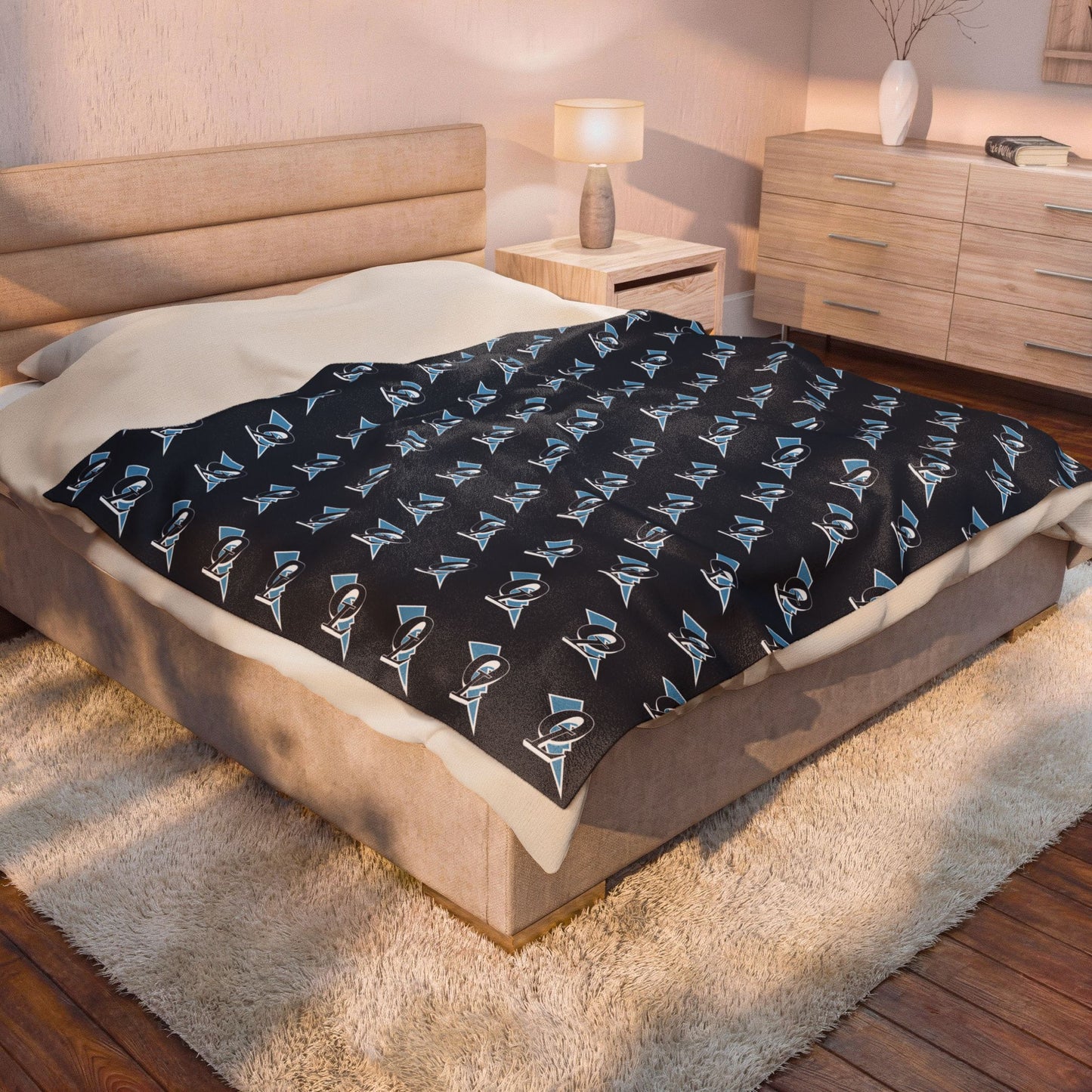 Lightning Velveteen Plush Blanket