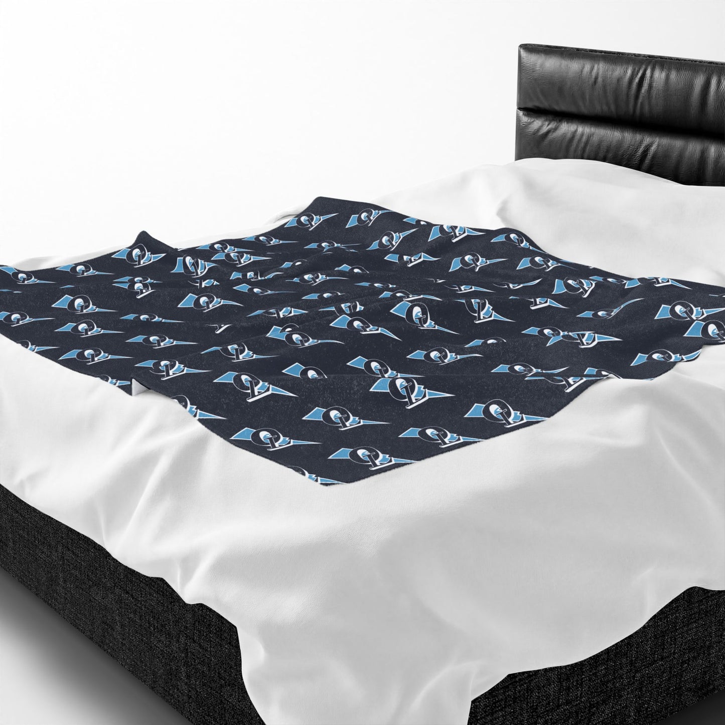 Lightning Velveteen Plush Blanket